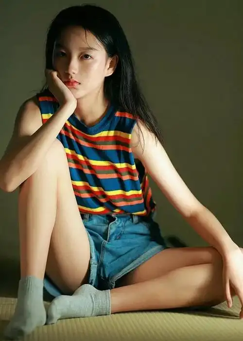 葬送的芙莉莲 动漫海报